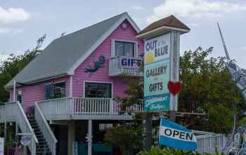 safari lounge key west